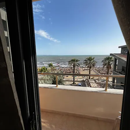 아파트 Romantic Couple Sea View 403 Durrës